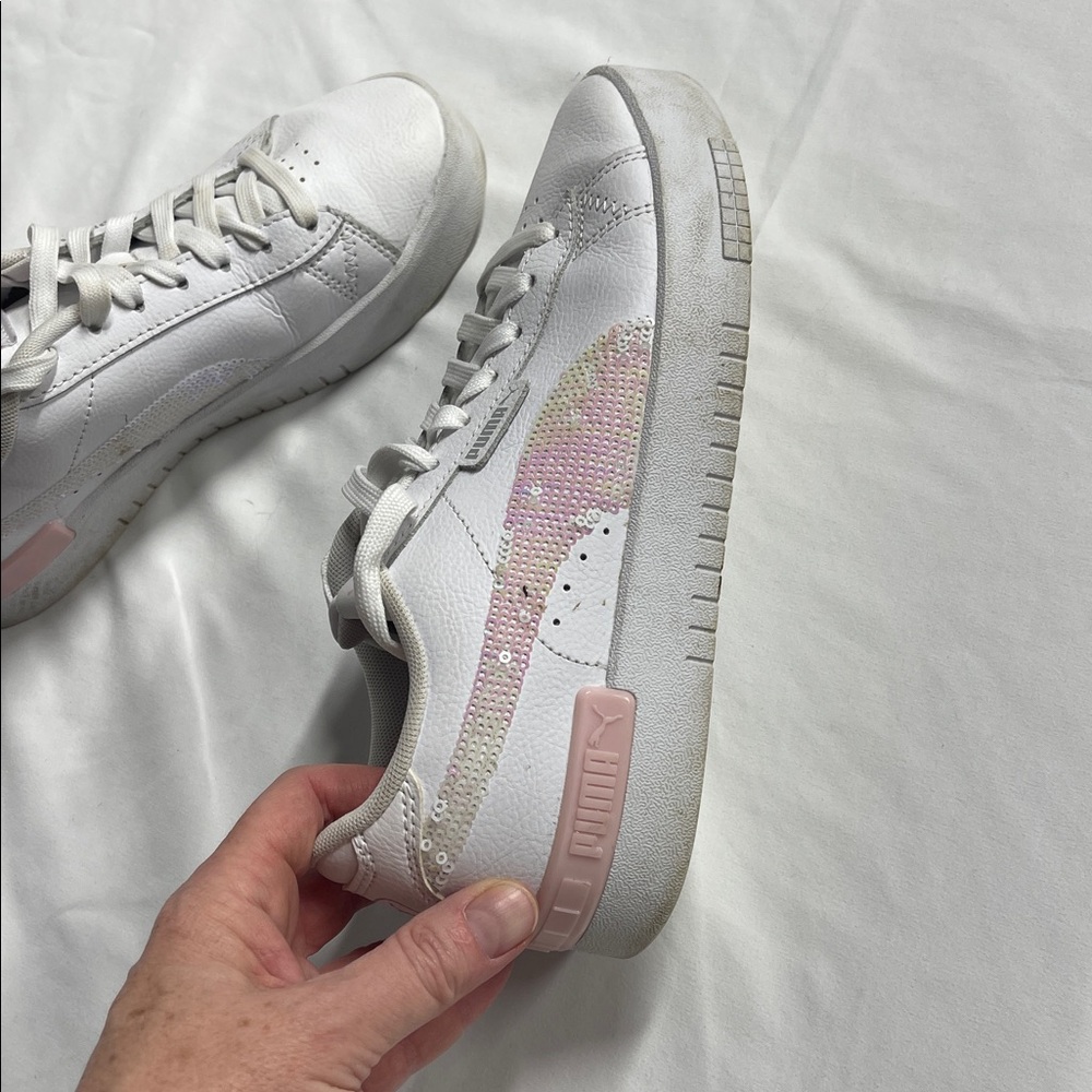 Puma White and Pink Casual Sneakers
